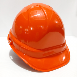 CASCO CON SUSPENSIÓN TIPO MATRACA CON VENTILACIÓN.